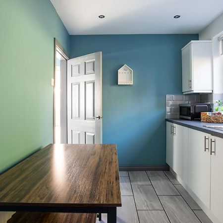 Fully Refurbished North Belfast Home Exteriör bild