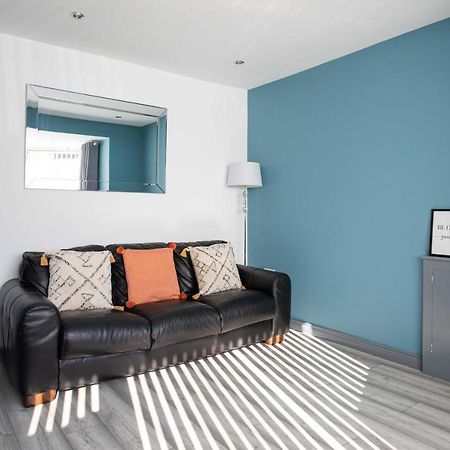 Fully Refurbished North Belfast Home Exteriör bild