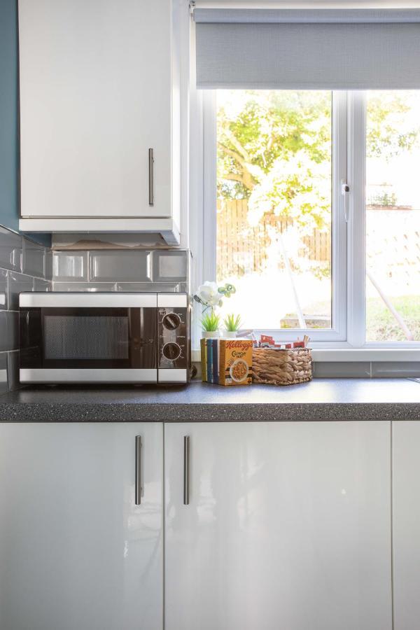 Fully Refurbished North Belfast Home Exteriör bild