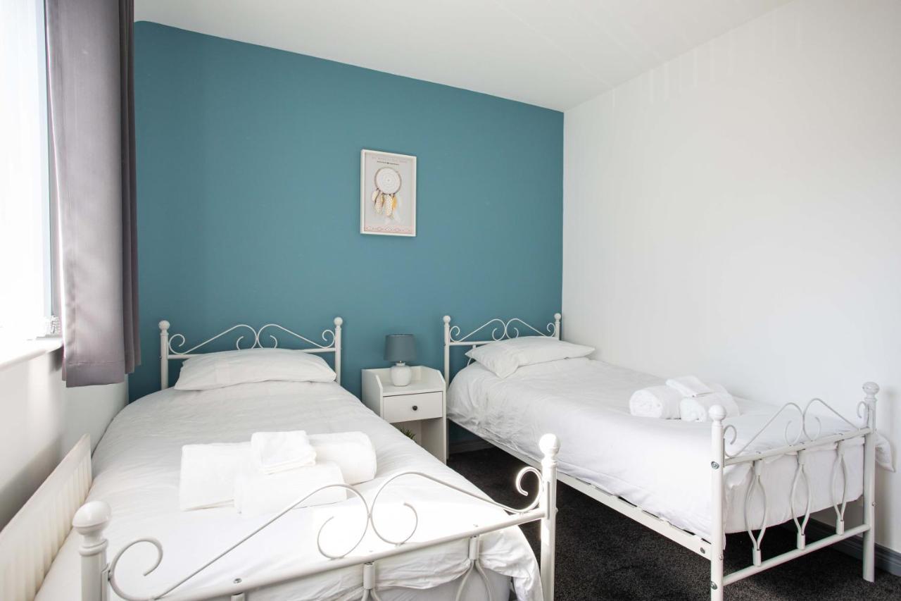 Fully Refurbished North Belfast Home Exteriör bild