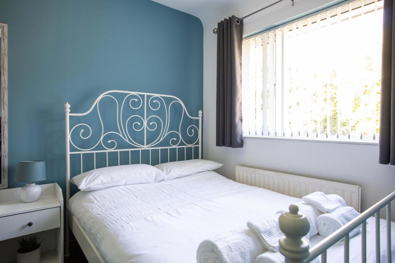 Fully Refurbished North Belfast Home Exteriör bild
