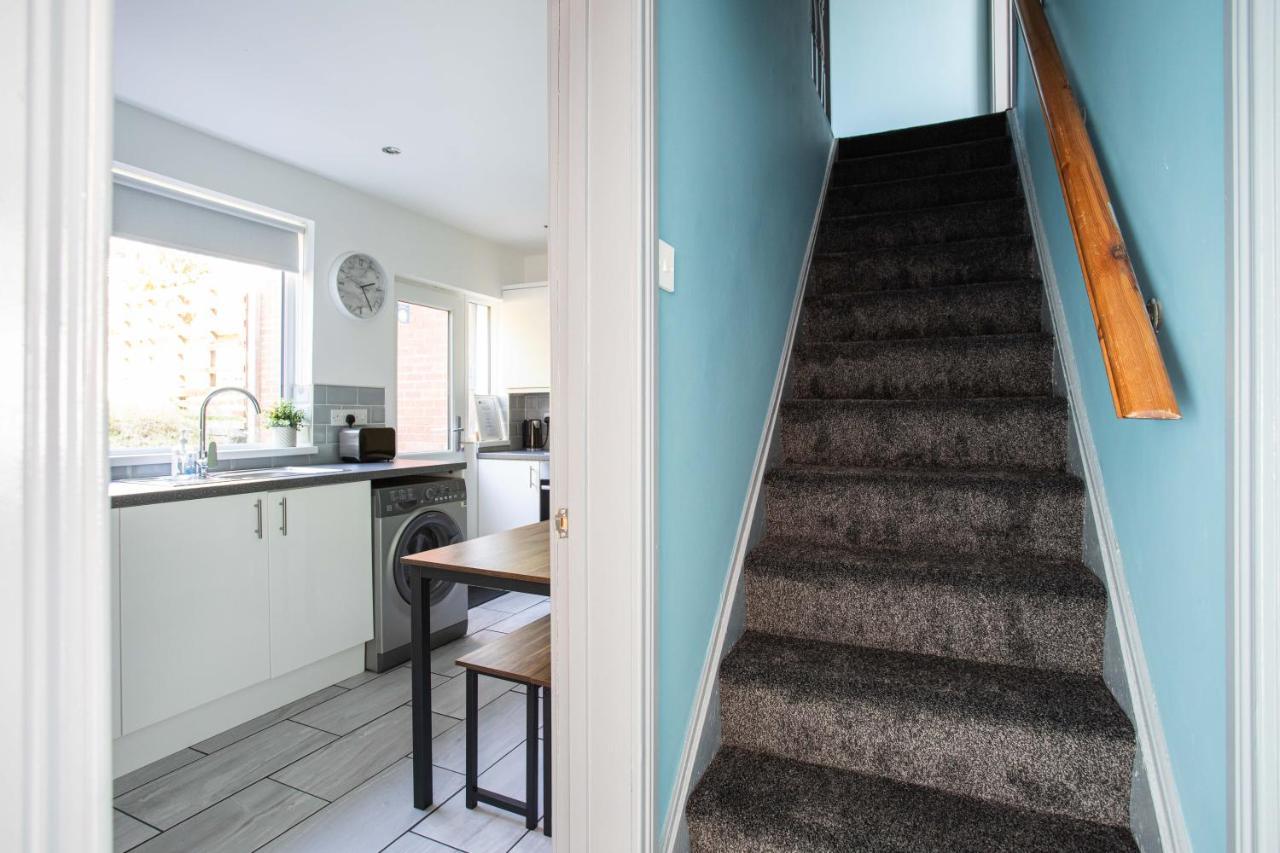 Fully Refurbished North Belfast Home Exteriör bild