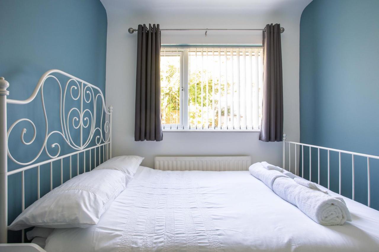 Fully Refurbished North Belfast Home Exteriör bild
